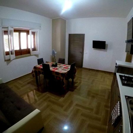 Welcome Home Apt. 2 Поццалло Екстер'єр фото
