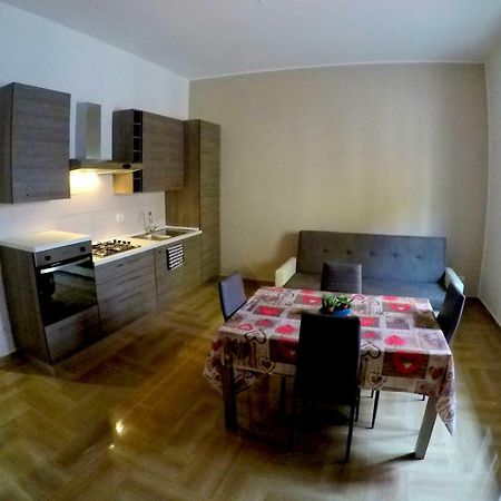 Welcome Home Apt. 2 Поццалло Екстер'єр фото