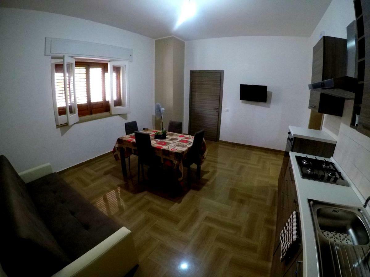 Welcome Home Apt. 2 Поццалло Екстер'єр фото