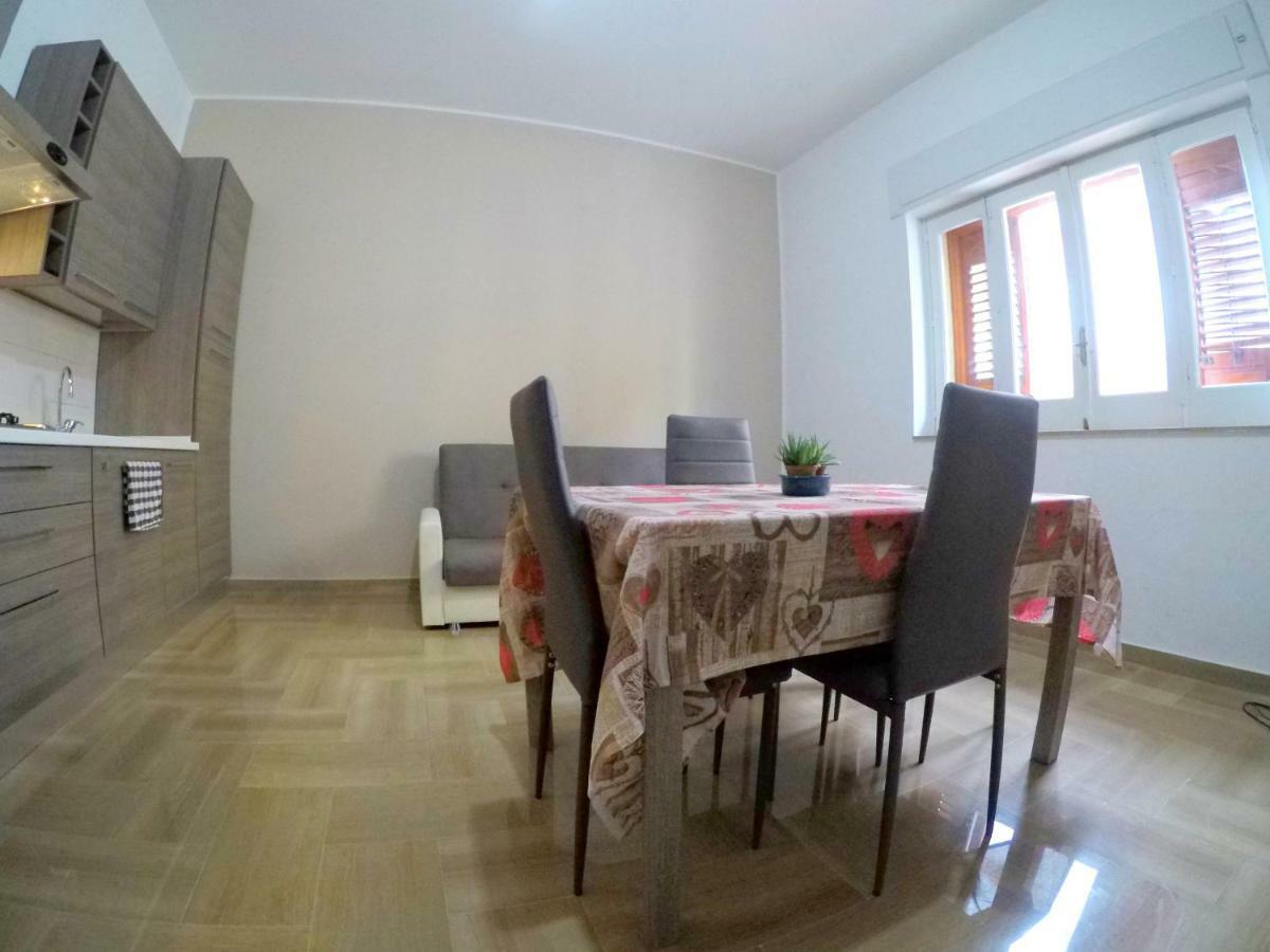 Welcome Home Apt. 2 Поццалло Екстер'єр фото